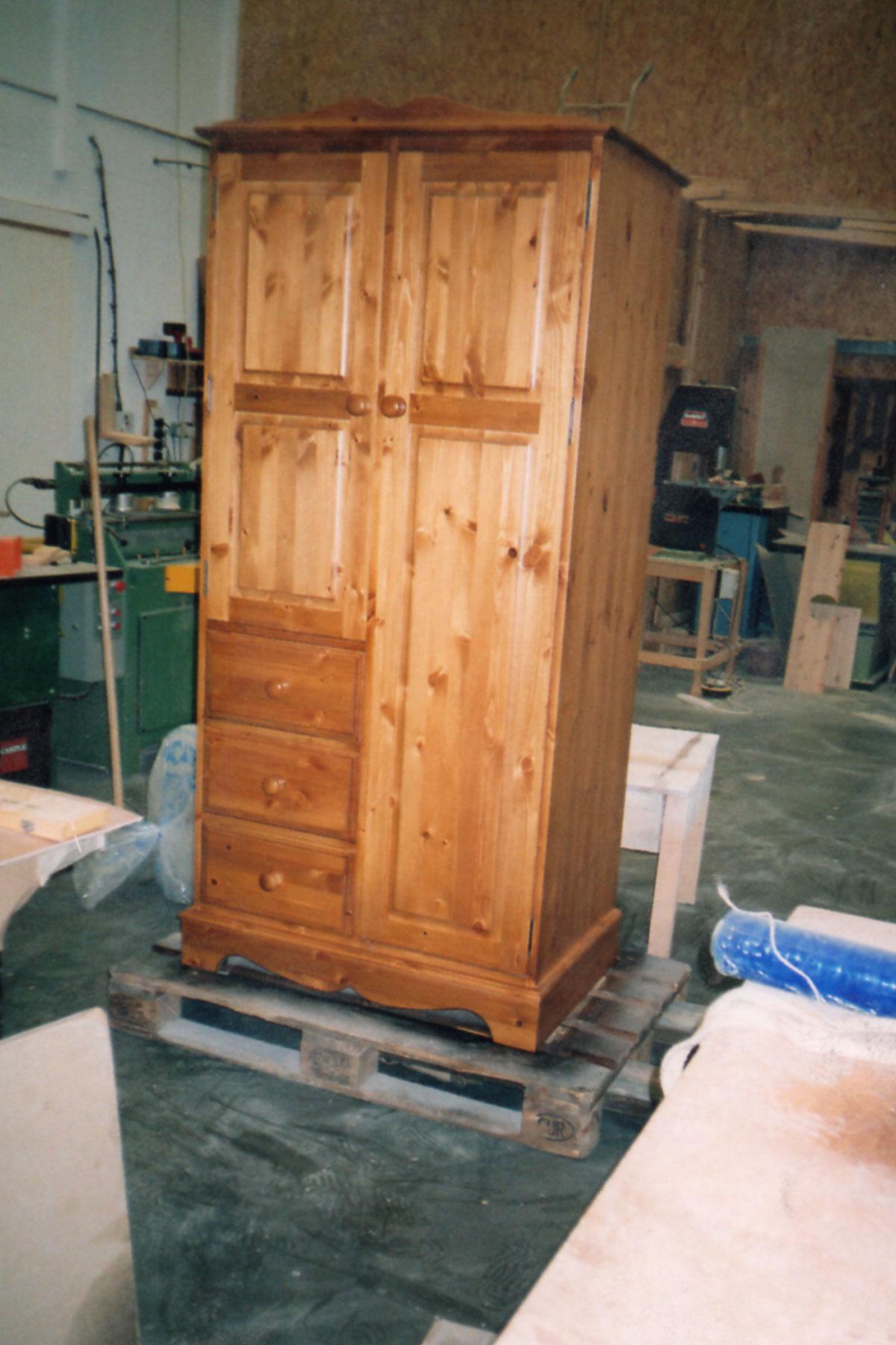 Our collection of solid pine and oak wardrobes includes single, double and triple doors