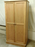 2 door wardrobe in oak
